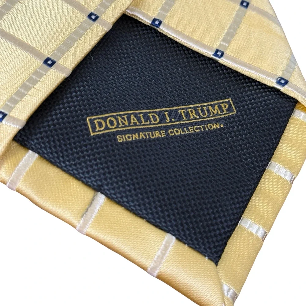 Donald J Trump Signature Collection 3.25